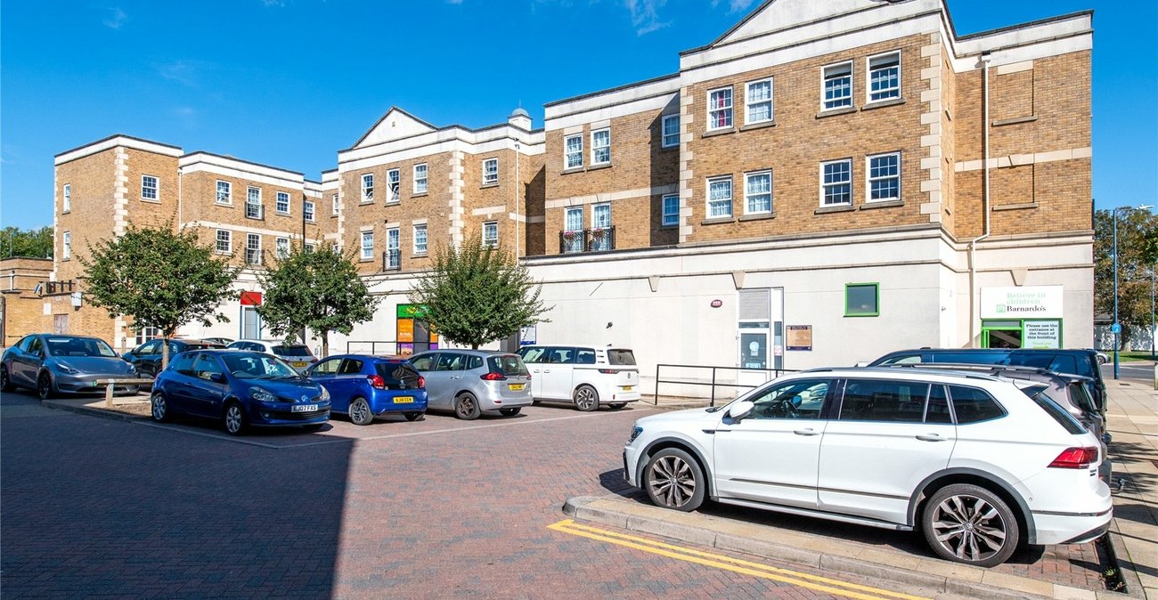 2 bedroom property for sale in Maidstone | Robinson Michael & Jackson