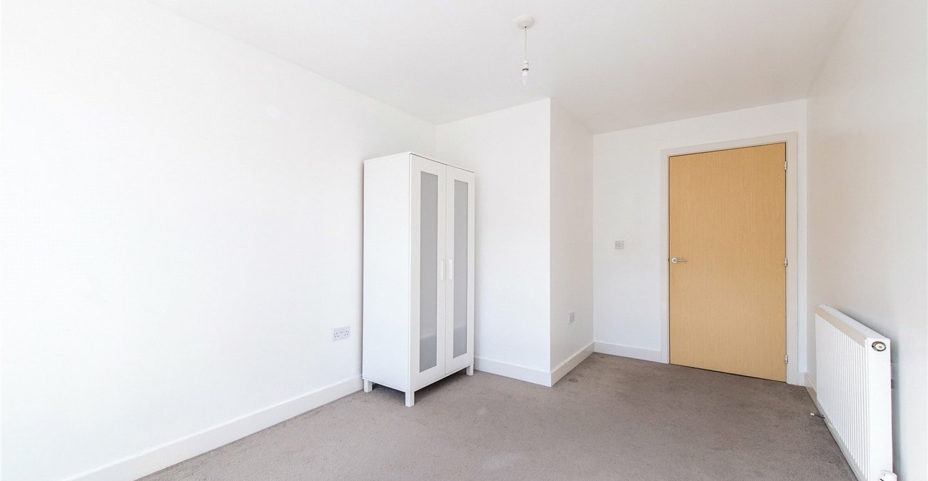 2 bedroom property for sale in Maidstone | Robinson Michael & Jackson