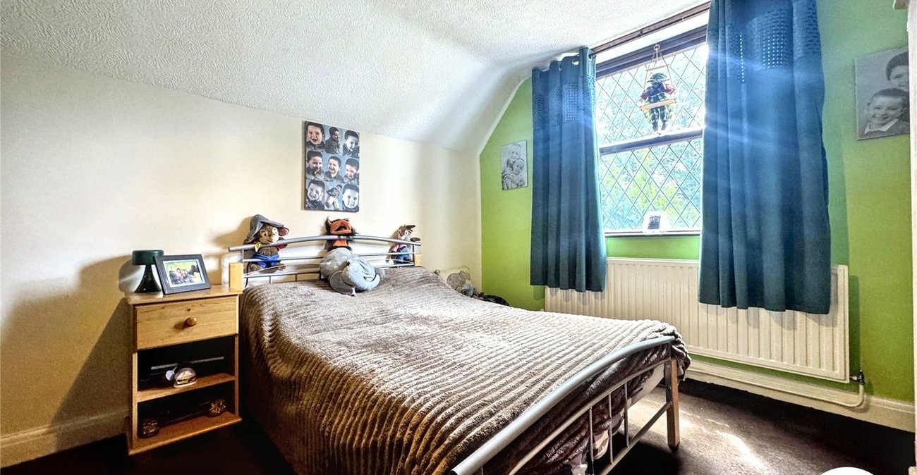 4 bedroom house for sale in Penenden Heath | Robinson Michael & Jackson