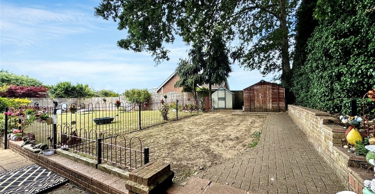 4 bedroom house for sale in Penenden Heath | Robinson Michael & Jackson