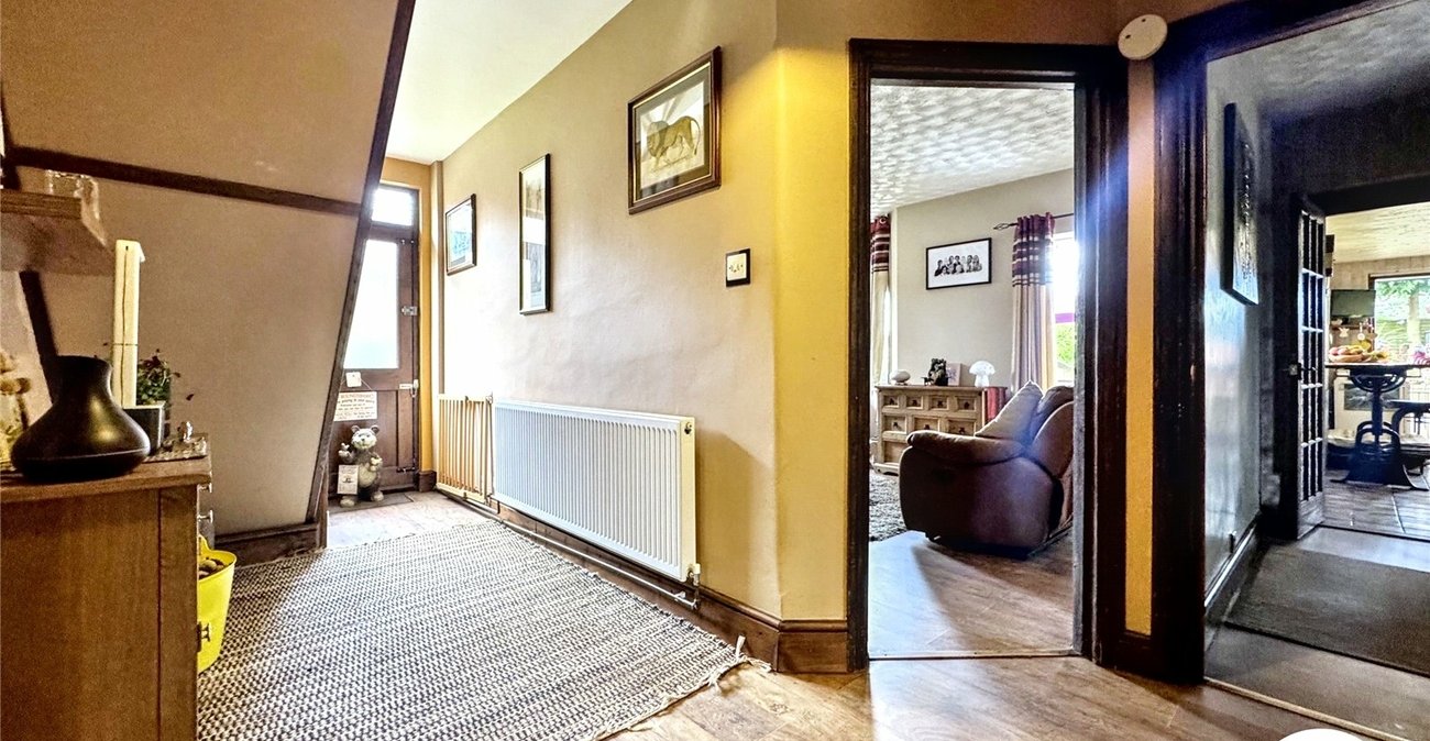 4 bedroom house for sale in Penenden Heath | Robinson Michael & Jackson