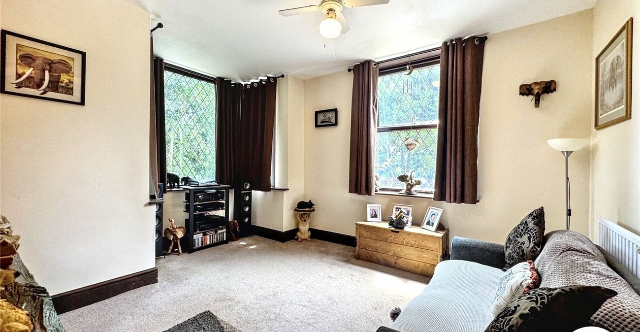 4 bedroom house for sale in Penenden Heath | Robinson Michael & Jackson