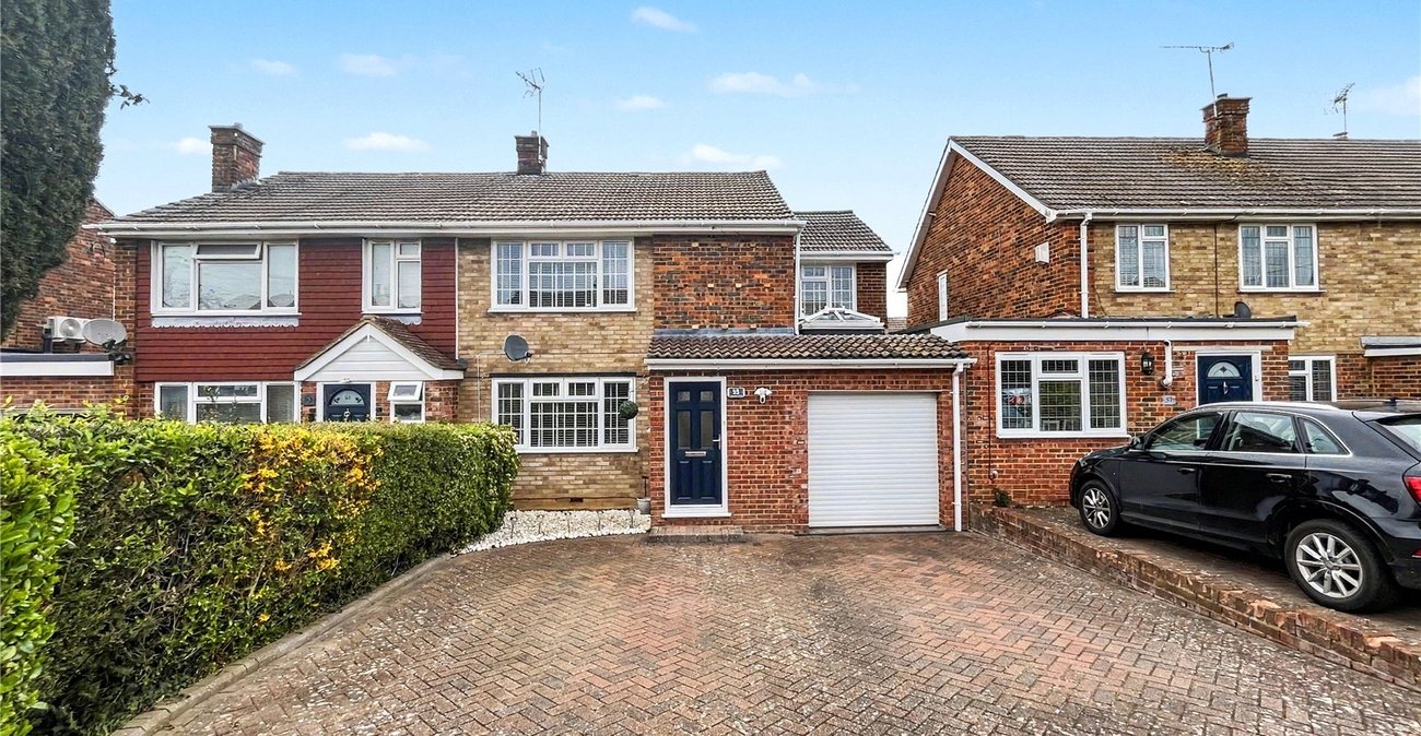 4 bedroom house for sale in Rainham | Robinson Michael & Jackson