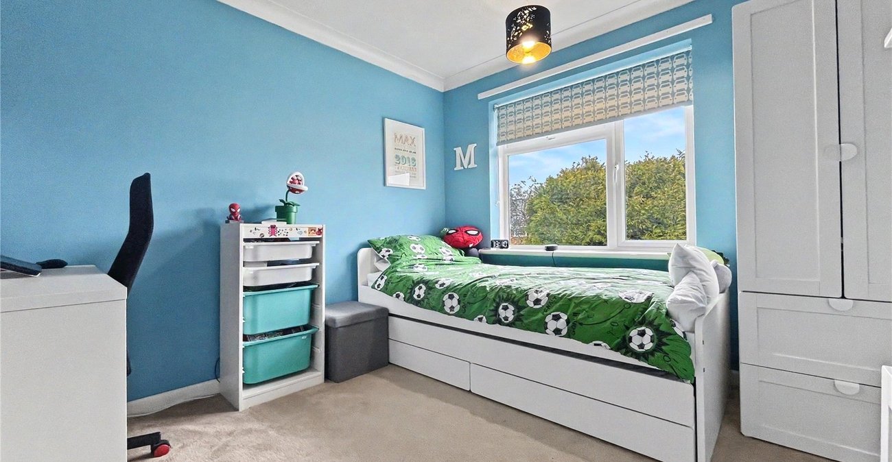 4 bedroom house for sale in Rainham | Robinson Michael & Jackson