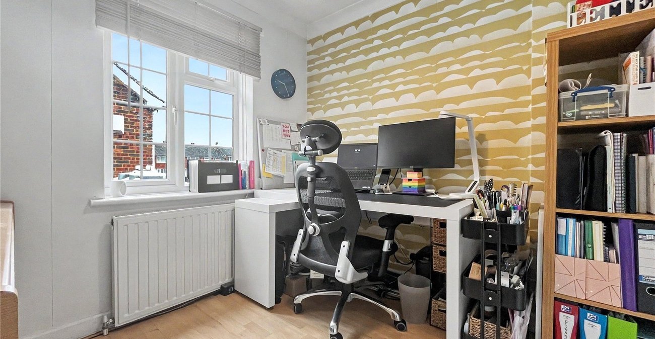 4 bedroom house for sale in Rainham | Robinson Michael & Jackson