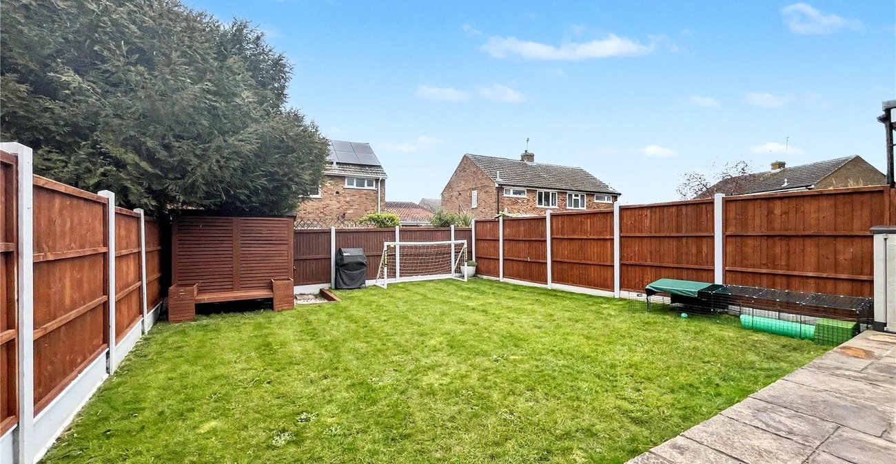 4 bedroom house for sale in Rainham | Robinson Michael & Jackson