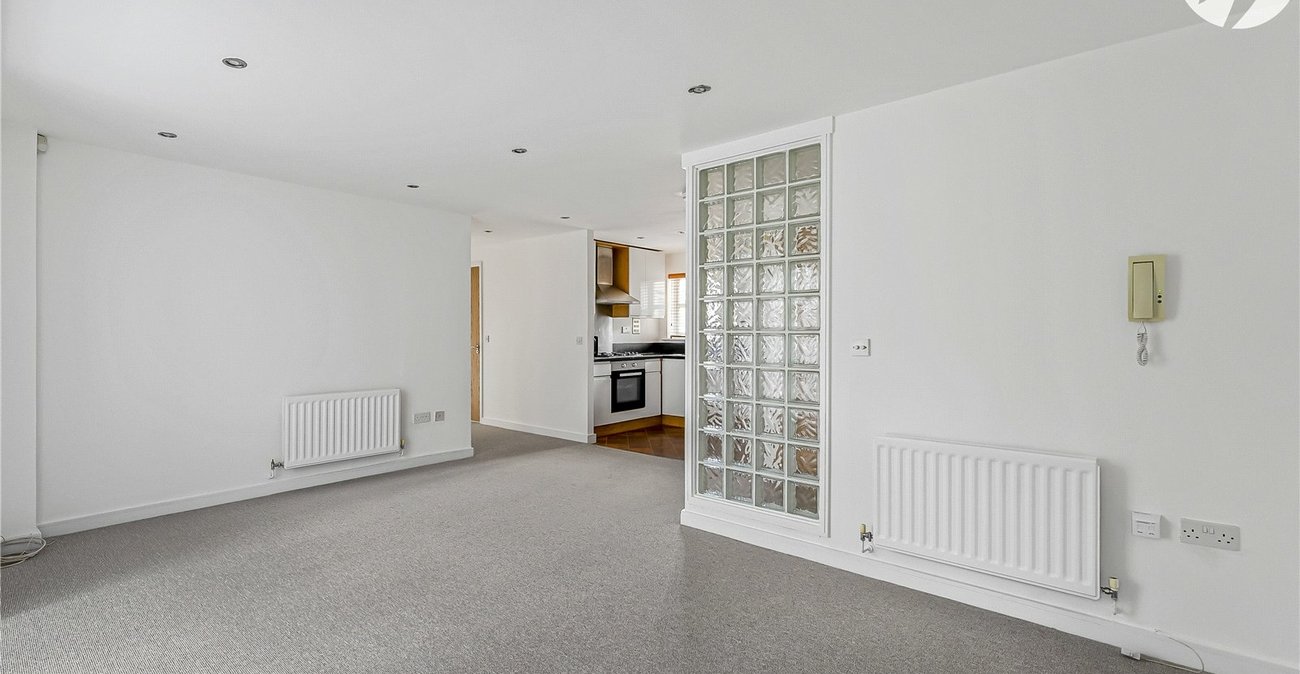 2 bedroom property for sale in Waterstone Park | Robinson Jackson