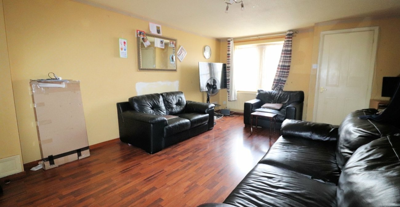 3 bedroom house for sale in Slade Green | Robinson Jackson