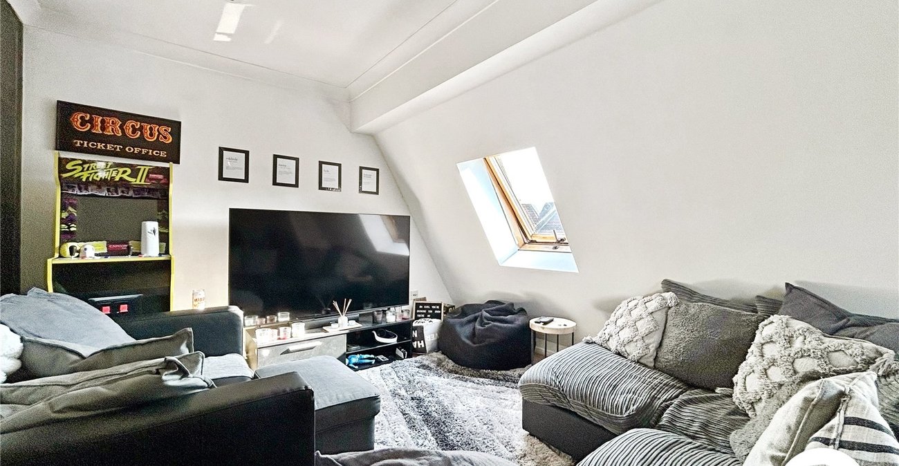 1 bedroom property for sale in Cecil Avenue | Robinson Michael & Jackson