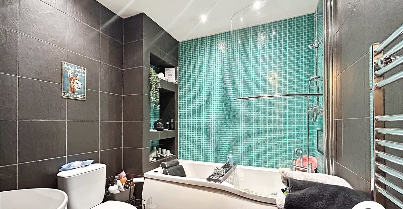 1 bedroom property for sale in Cecil Avenue | Robinson Michael & Jackson