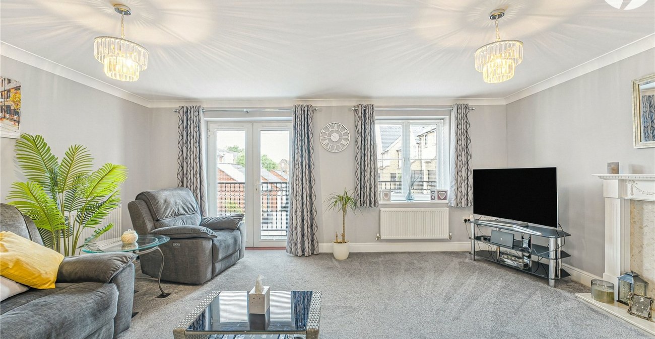 4 bedroom property for sale in Dartford | Robinson Jackson