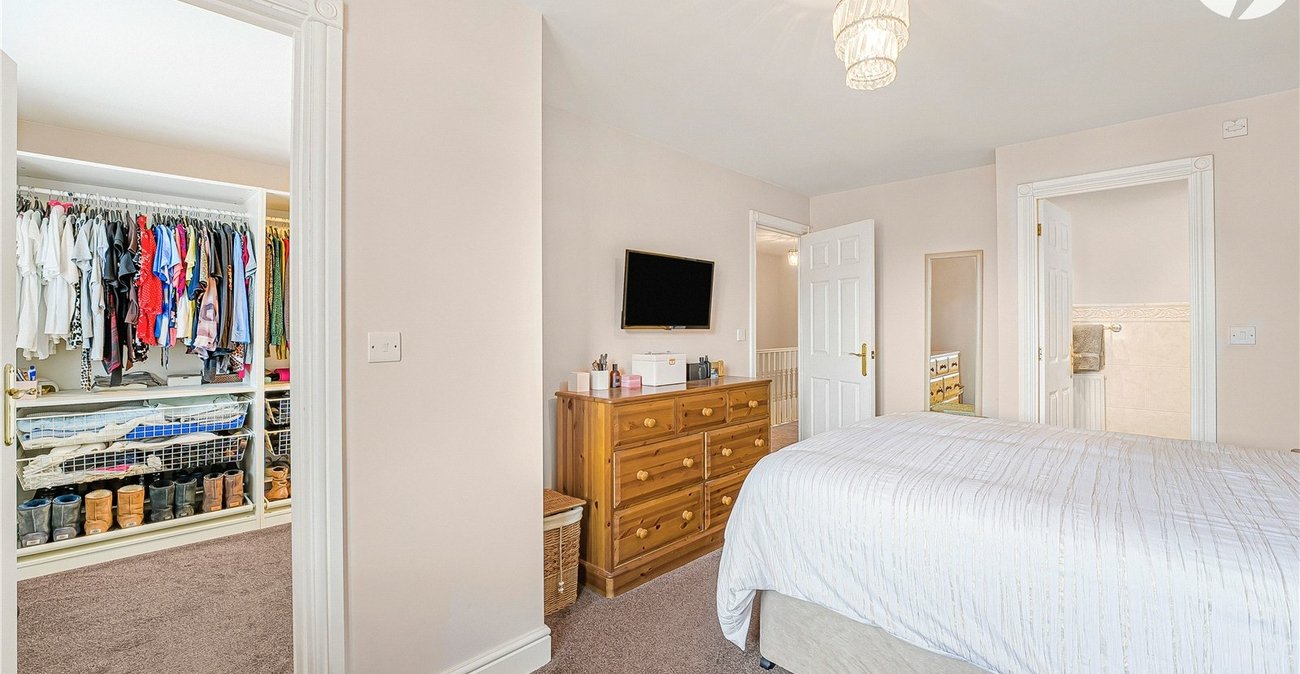 4 bedroom property for sale in Dartford | Robinson Jackson