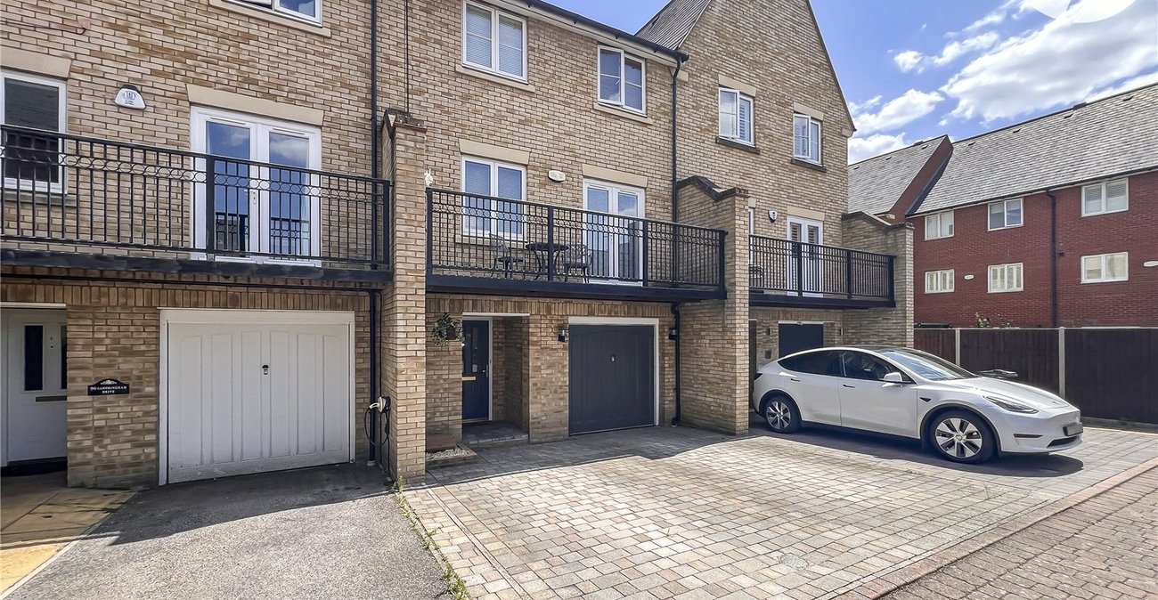 4 bedroom property for sale in Dartford | Robinson Jackson