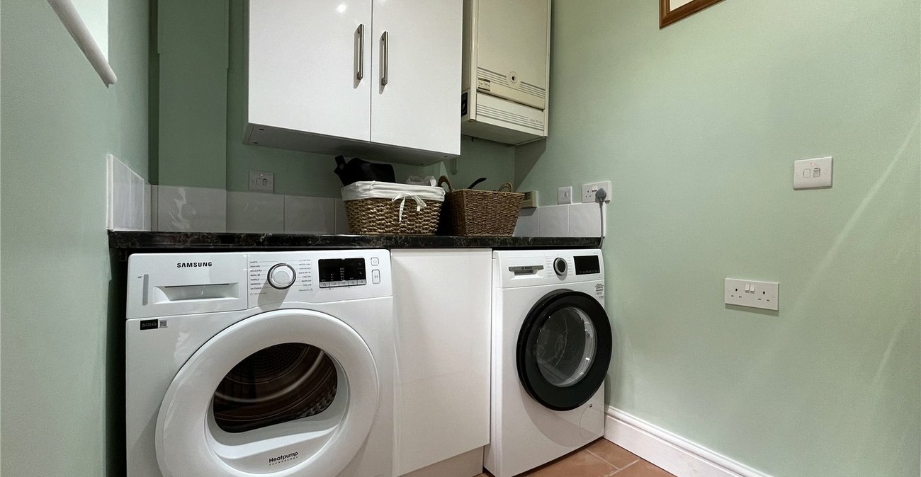 3 bedroom house for sale in Walderslade | Robinson Michael & Jackson