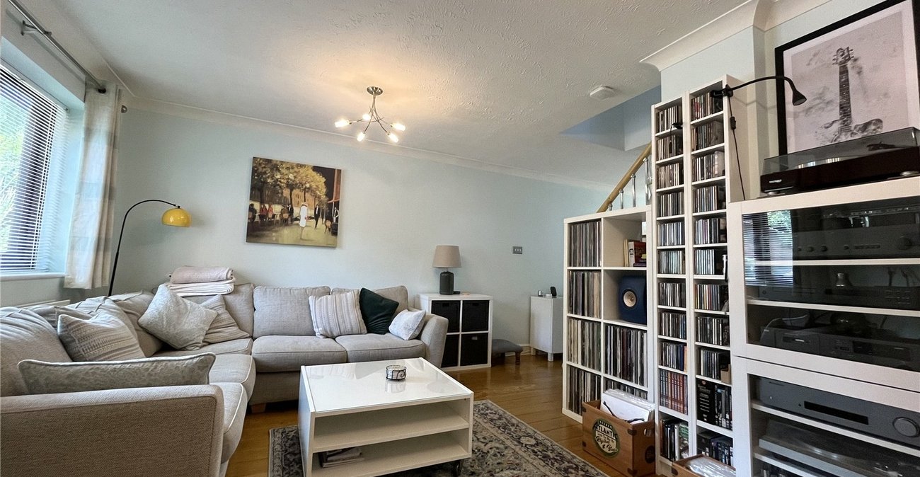 3 bedroom house for sale in Walderslade | Robinson Michael & Jackson