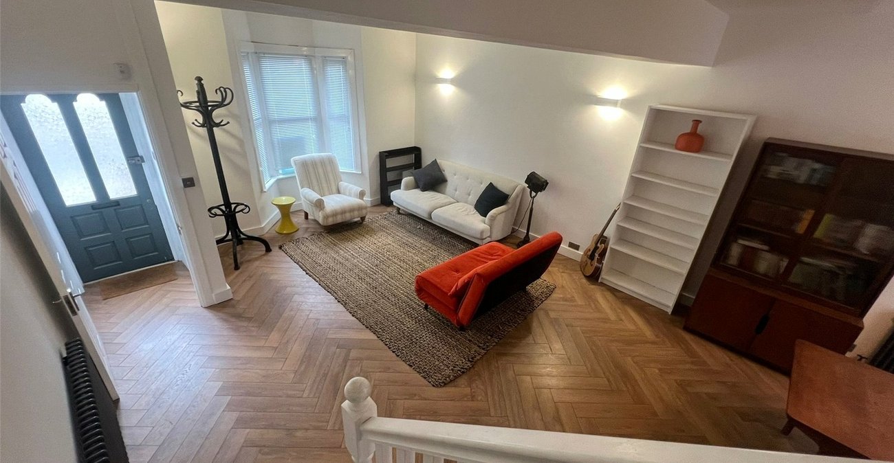 3 bedroom house for sale in Woolwich | Robinson Jackson