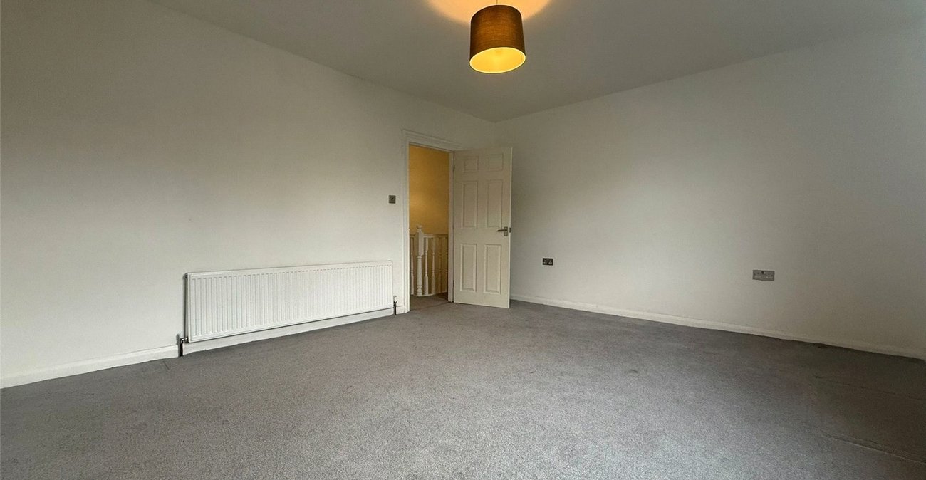 3 bedroom house for sale in Woolwich | Robinson Jackson