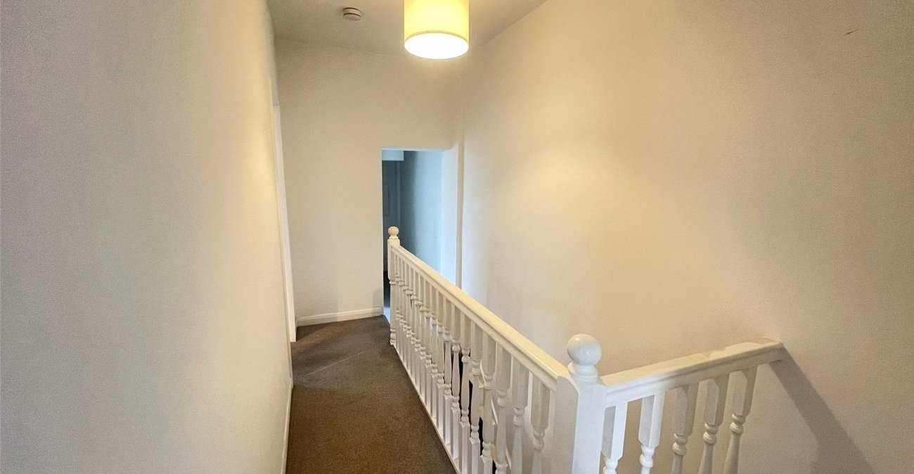 3 bedroom house for sale in Woolwich | Robinson Jackson