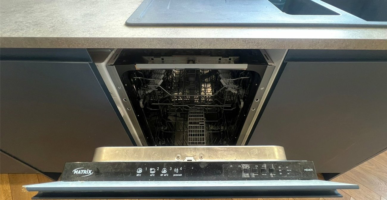 3 bedroom house for sale in Woolwich | Robinson Jackson