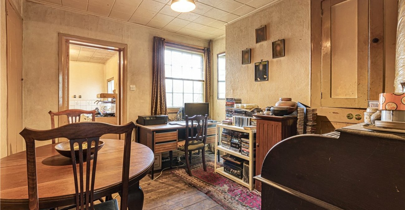 2 bedroom house for sale in St. Pauls Cray | Robinson Jackson