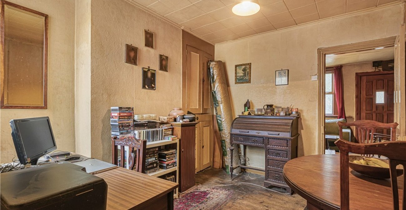 2 bedroom house for sale in St. Pauls Cray | Robinson Jackson