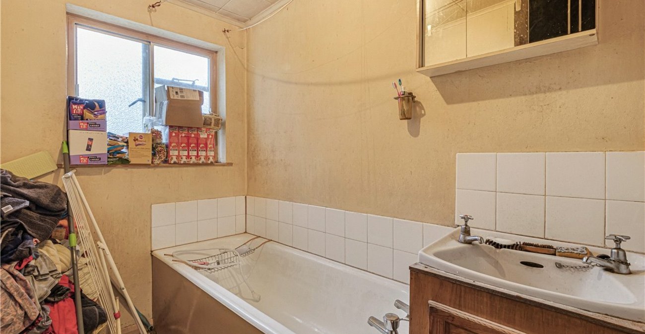 2 bedroom house for sale in St. Pauls Cray | Robinson Jackson