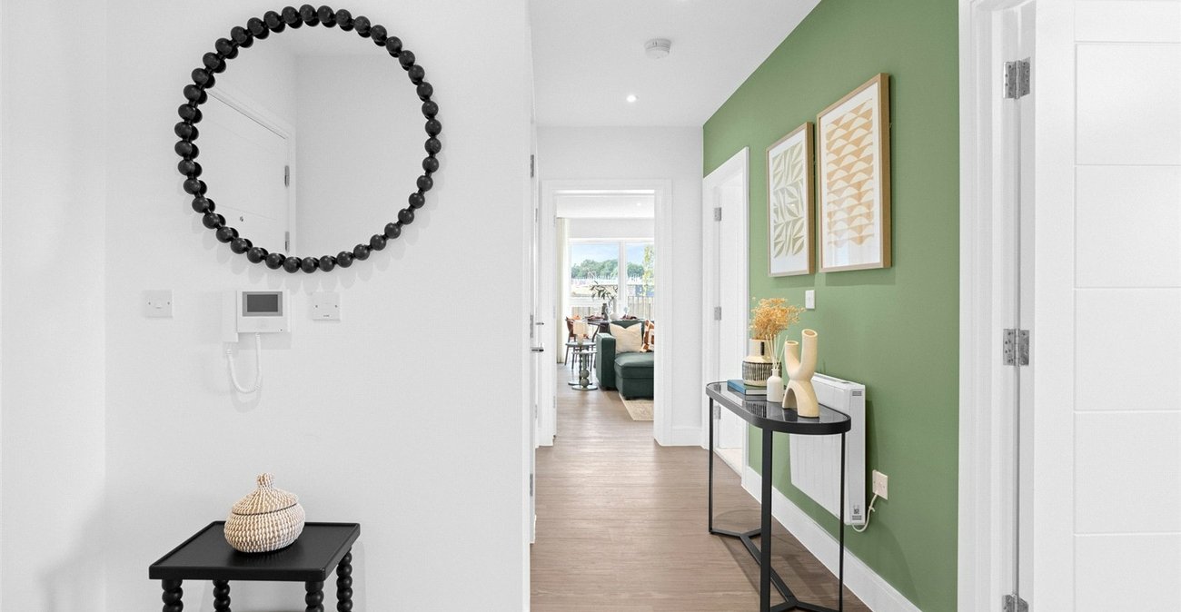 2 bedroom property for sale in Erith | Robinson Jackson