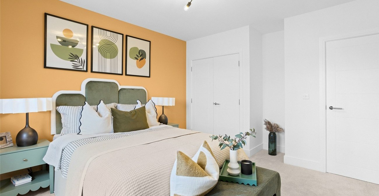2 bedroom property for sale in Erith | Robinson Jackson