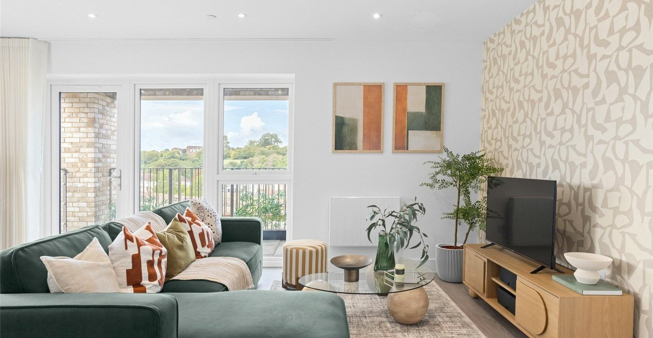 2 bedroom property for sale in Erith | Robinson Jackson