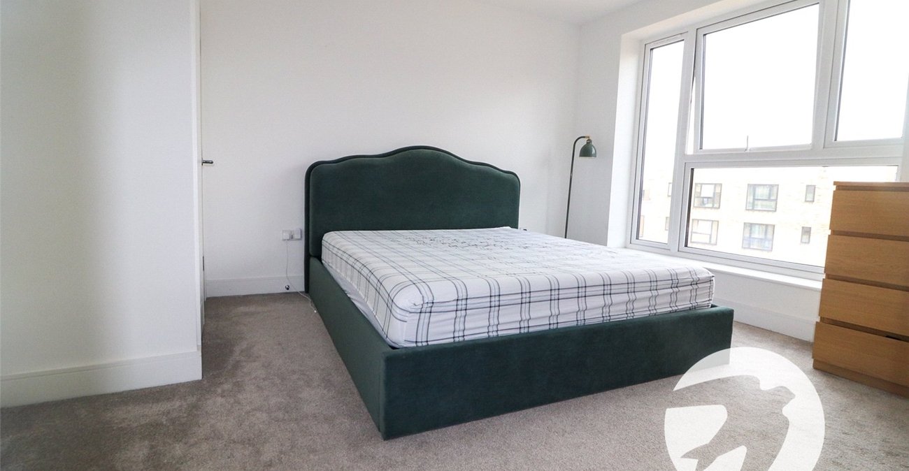 3 bedroom house for sale in Erith | Robinson Jackson