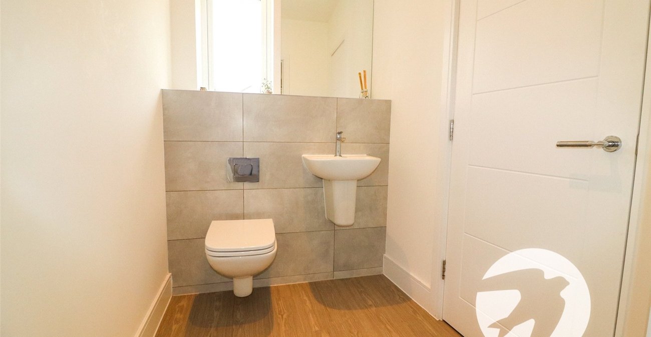 3 bedroom house for sale in Erith | Robinson Jackson