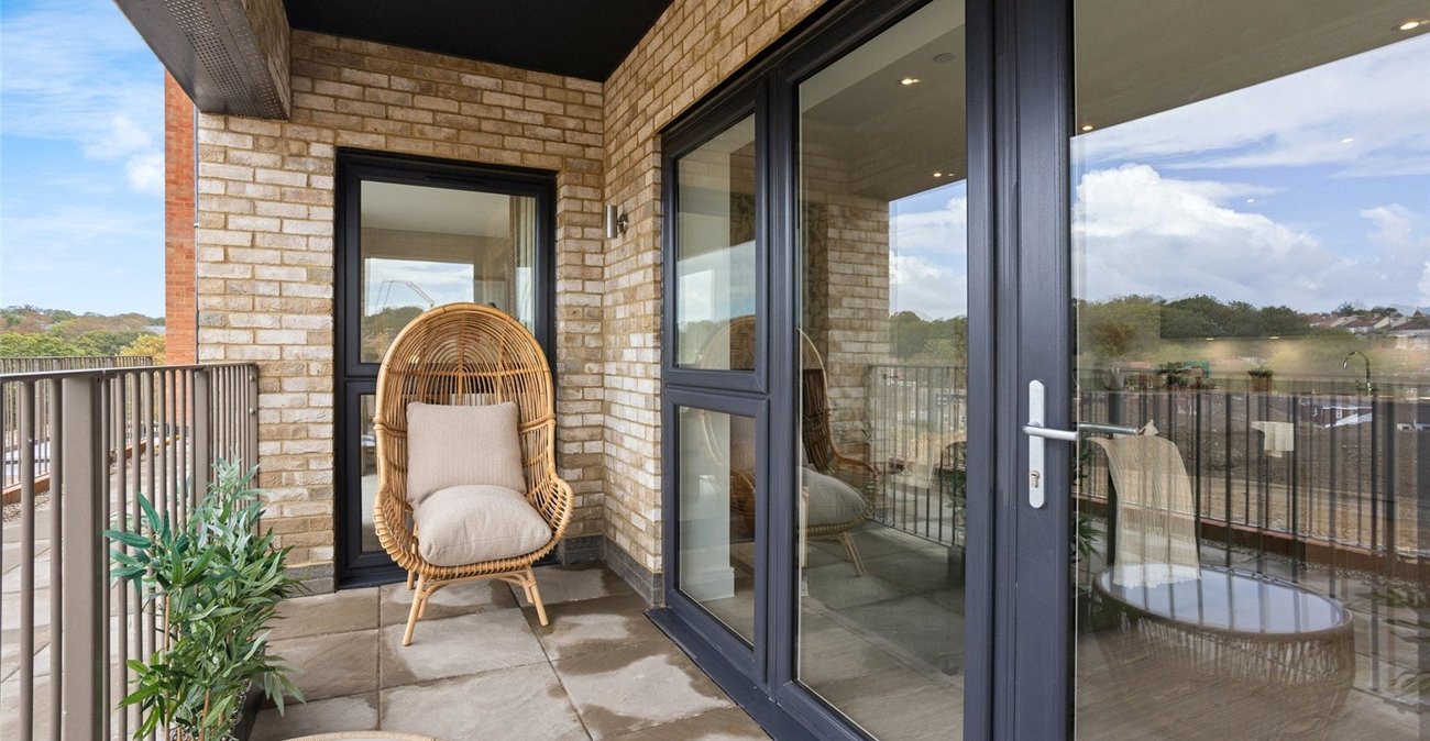 2 bedroom property for sale in Erith | Robinson Jackson