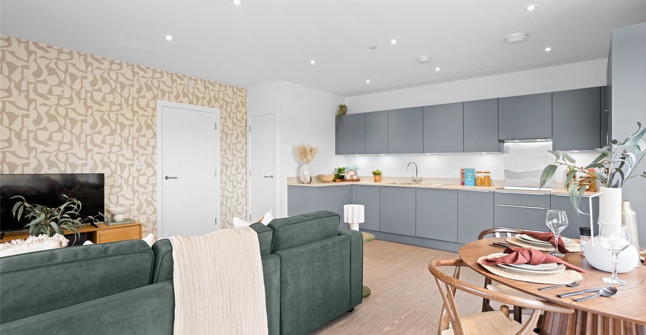 2 bedroom property to rent in Erith | Robinson Jackson