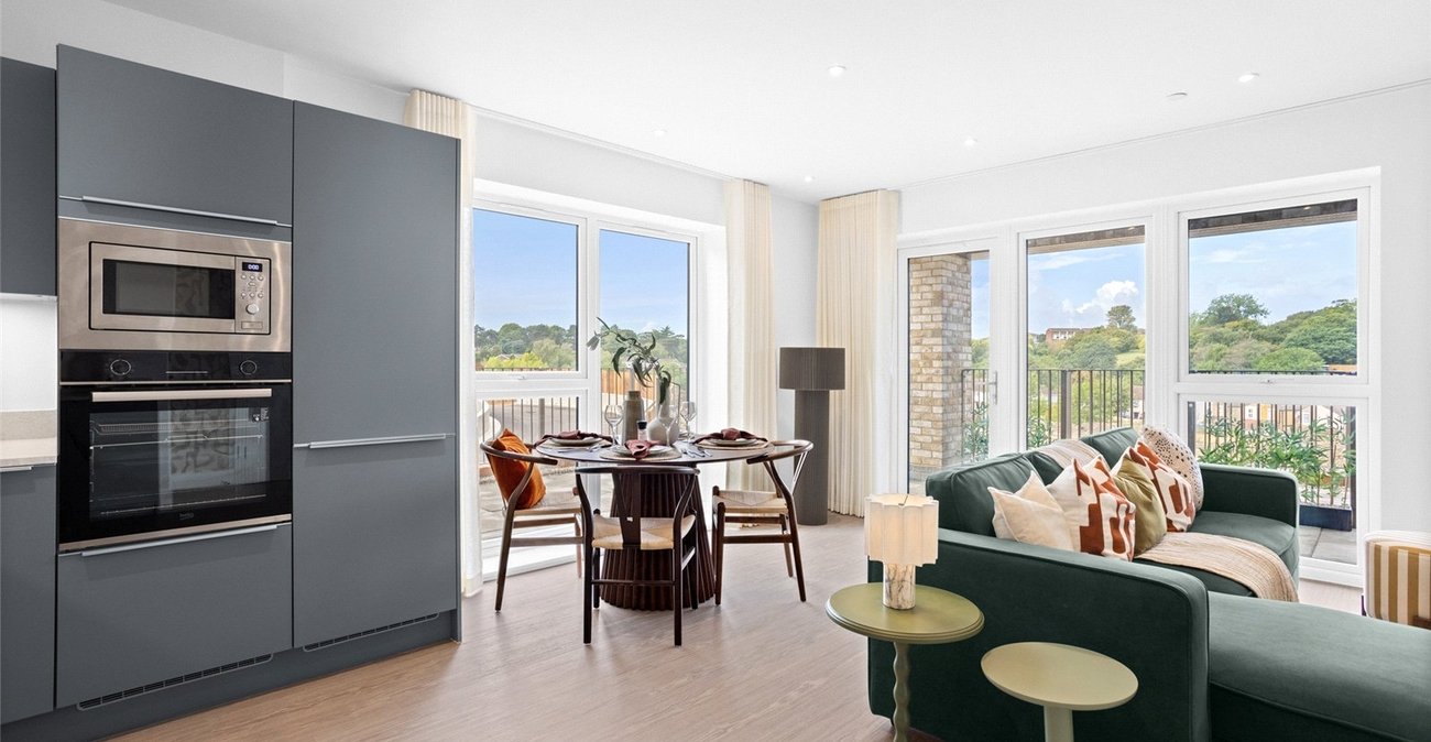 2 bedroom property to rent in Erith | Robinson Jackson
