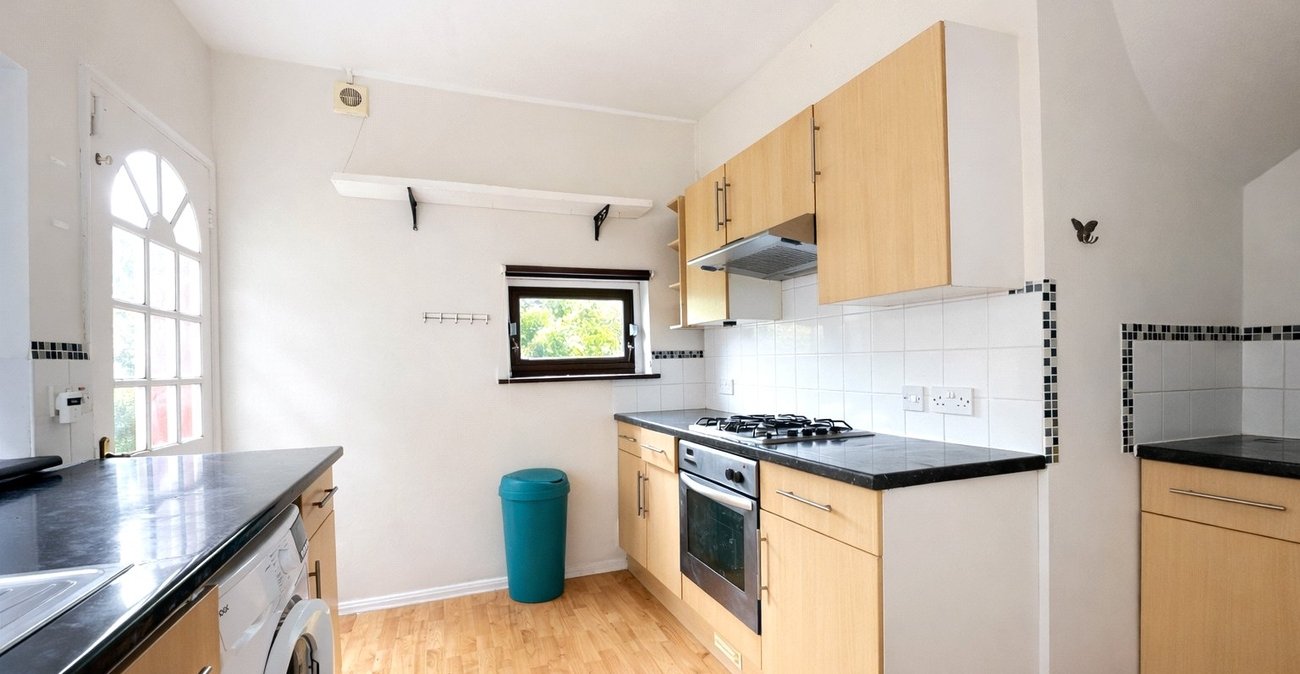 2 bedroom property for sale in Catford | Robinson Jackson