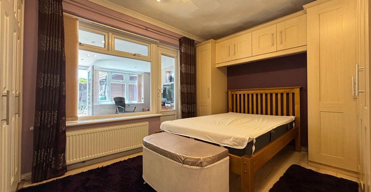 1 bedroom bungalow for sale in Lordswood | Robinson Michael & Jackson