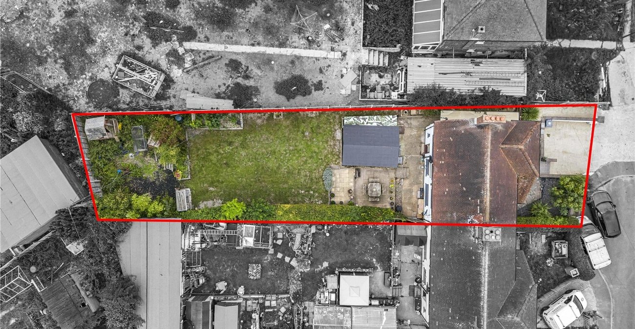 4 bedroom house for sale in Horton Kirby | Robinson Jackson