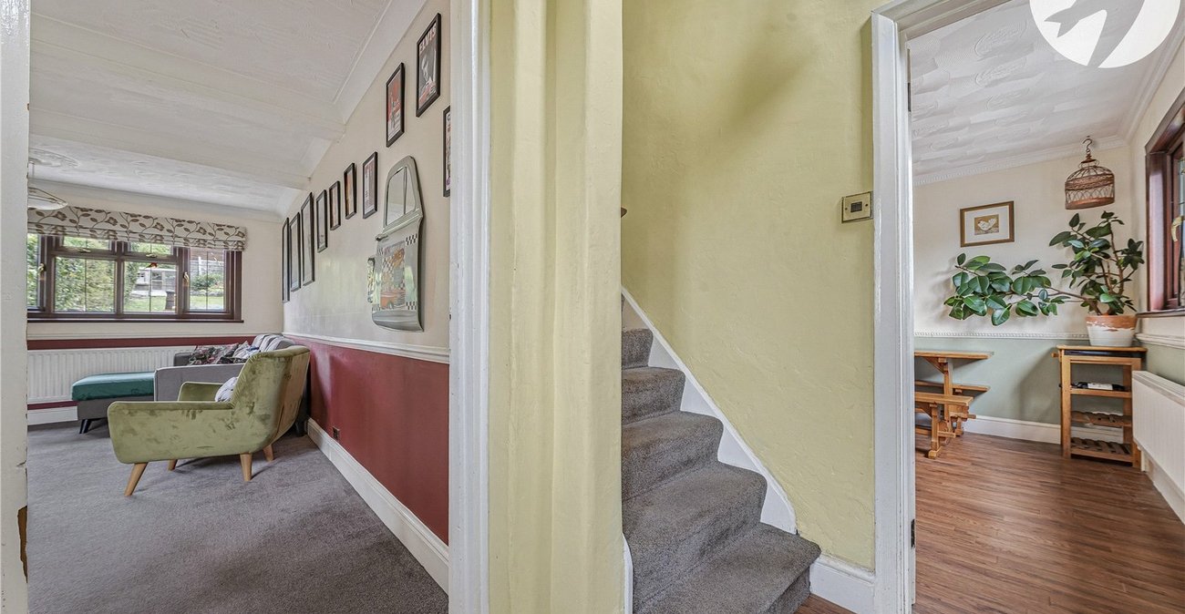 4 bedroom house for sale in Horton Kirby | Robinson Jackson