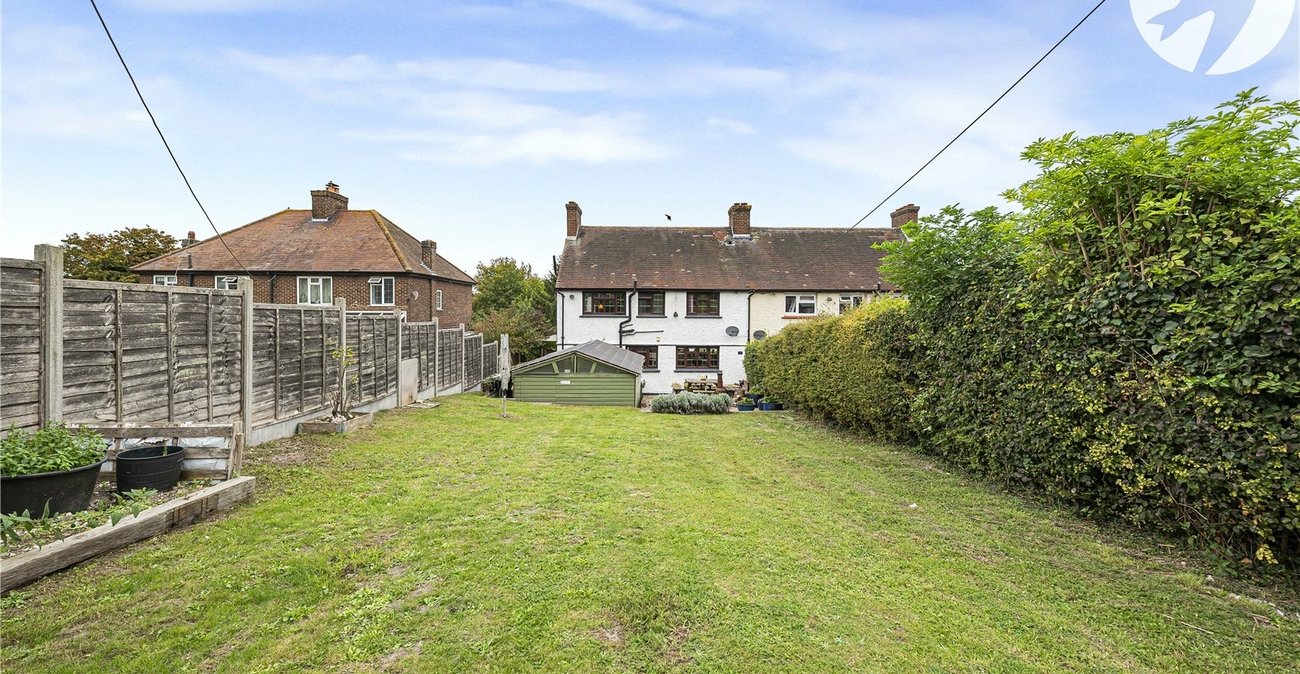 4 bedroom house for sale in Horton Kirby | Robinson Jackson