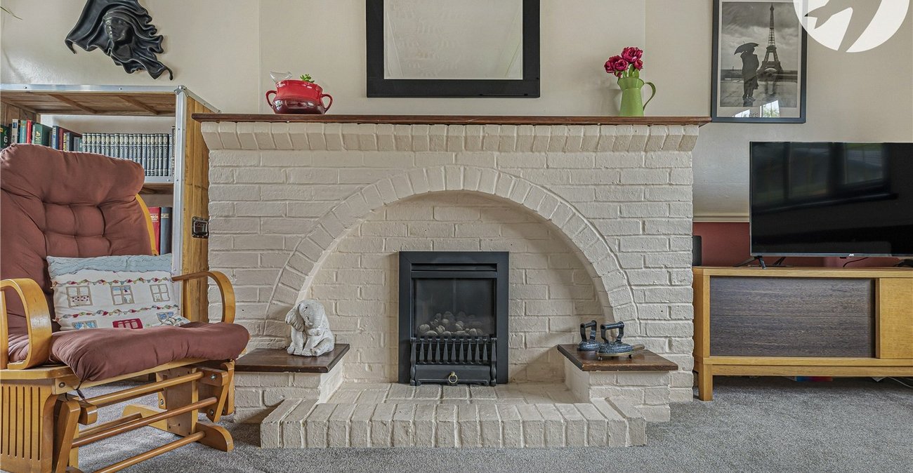 4 bedroom house for sale in Horton Kirby | Robinson Jackson