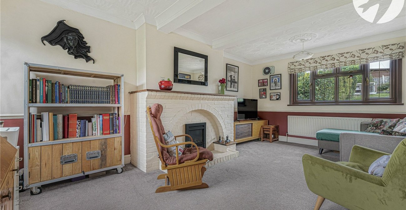 4 bedroom house for sale in Horton Kirby | Robinson Jackson