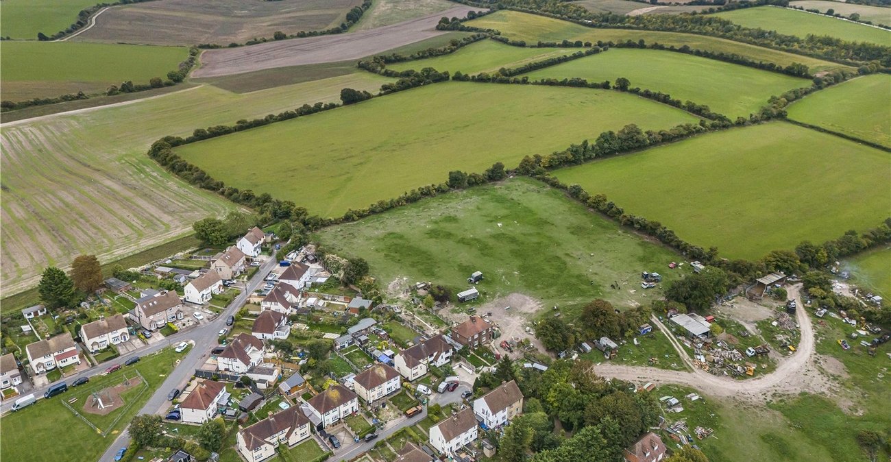 4 bedroom house for sale in Horton Kirby | Robinson Jackson