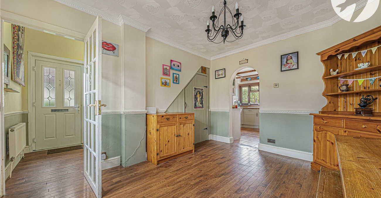 4 bedroom house for sale in Horton Kirby | Robinson Jackson