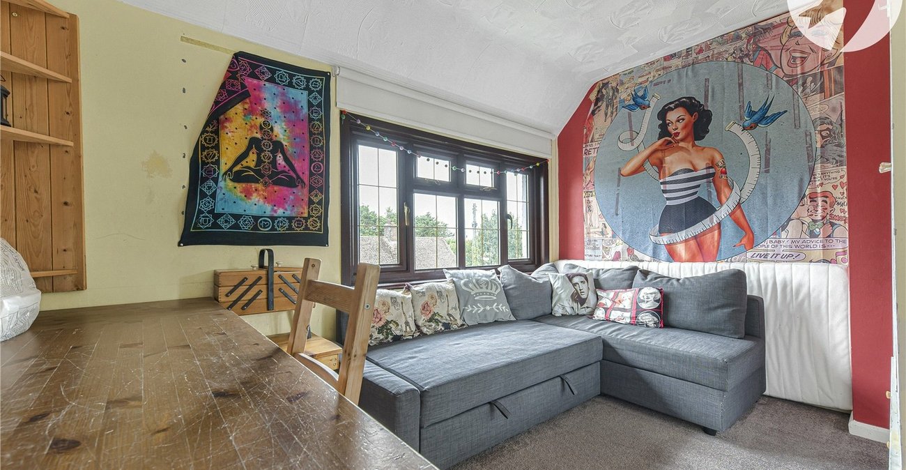 4 bedroom house for sale in Horton Kirby | Robinson Jackson