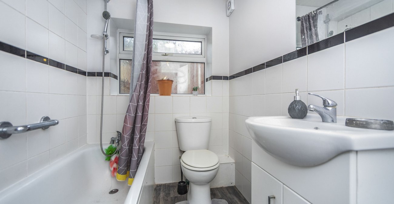 3 bedroom house for sale in Gillingham | Robinson Michael & Jackson