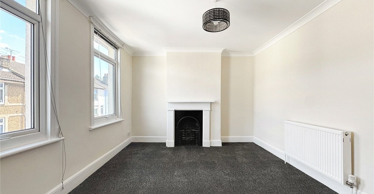 3 bedroom house for sale in Gillingham | Robinson Michael & Jackson