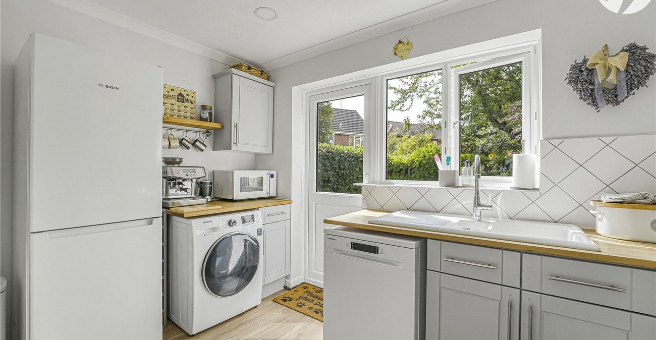 2 bedroom house for sale in Greenhithe | Robinson Jackson