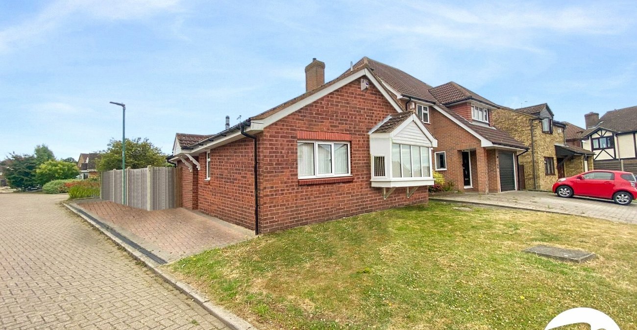 2 bedroom bungalow for sale in Lordswood | Robinson Michael & Jackson