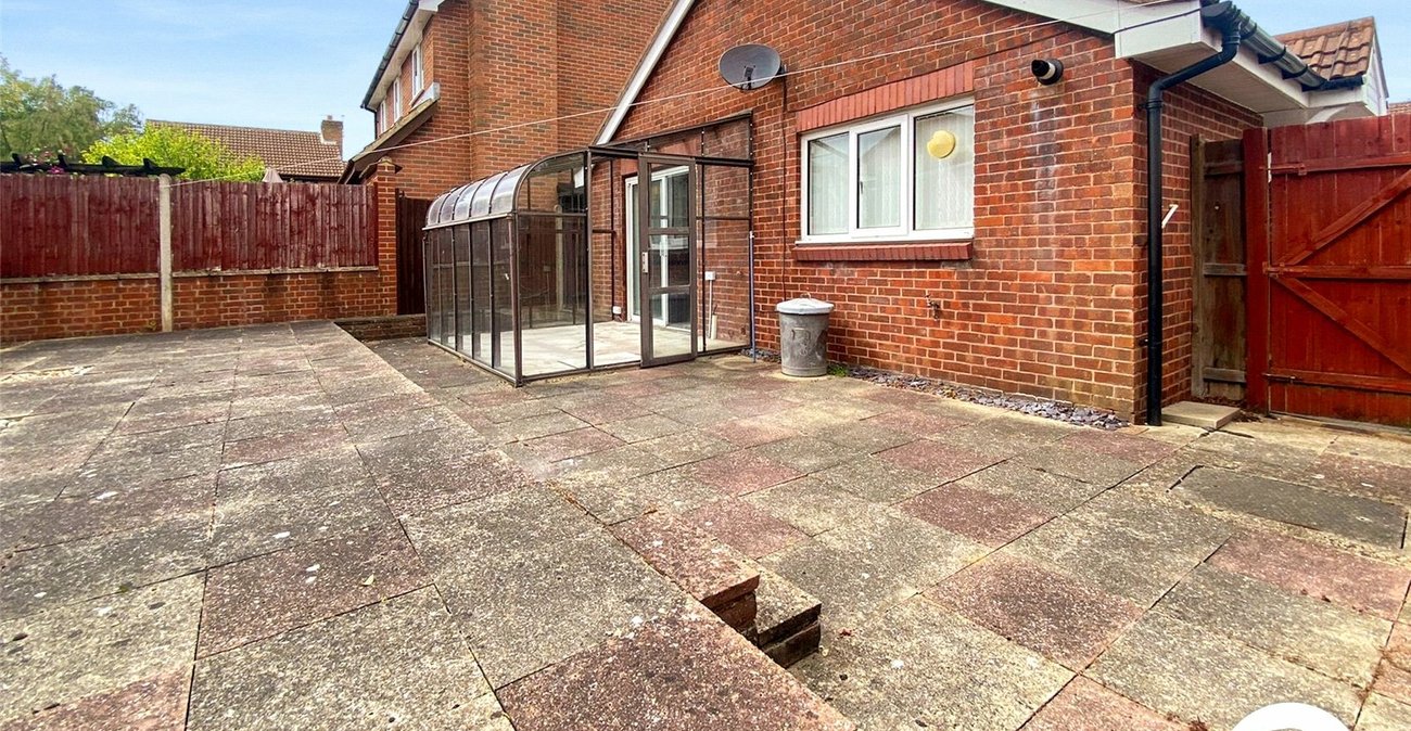 2 bedroom bungalow for sale in Lordswood | Robinson Michael & Jackson