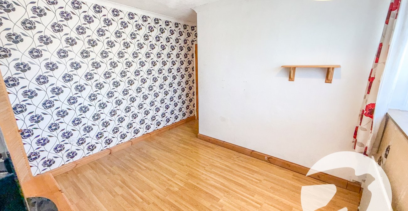 3 bedroom house for sale in London | Robinson Jackson